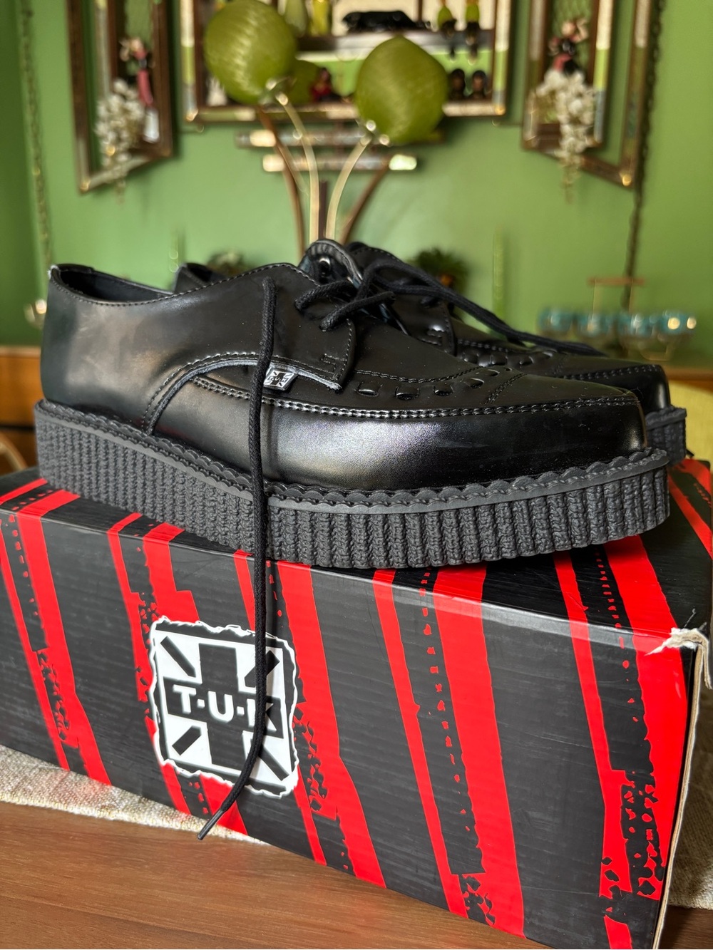 T.U.K Black Leather Platform Creeper Lace-Up Shoes - Picture 2 of 11